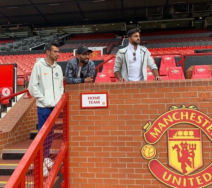 Yuzvendra Chahal, Dinesh Karthik and Vijay Shankar at Man United's home ground | Twitter