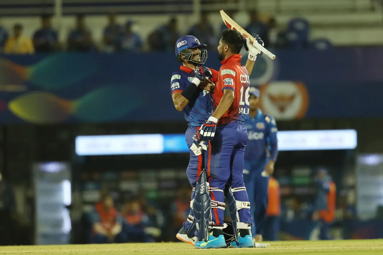 Akshar Patel and Lalit Yadav celebrate after DC won against Mi | IPL-BCCI
