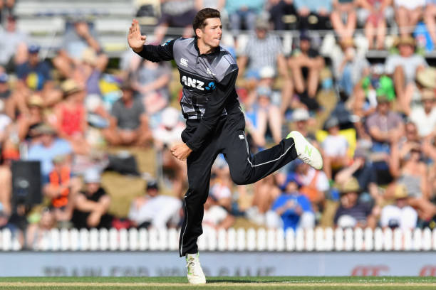 Mitchell Santner needs 1 more wicket to complete 50 wickets in T20I cricket. (photo - getty)