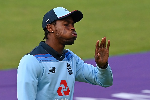 Jofra Archer dropped the fish tank and cut his hand | Getty Images