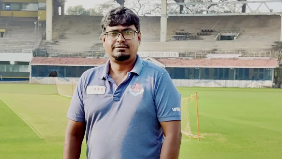 V Ramesh Kumar the curator of Chepauk Stadium ahead of the 2021 England Tests | ESPNCricinfo