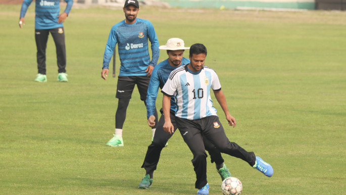 Shakib Al Hasan injured his ankle while playing football | File Photo