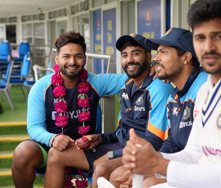 Rishabh Pant joined the Indian team after recovering from COVID-19 | Instagram