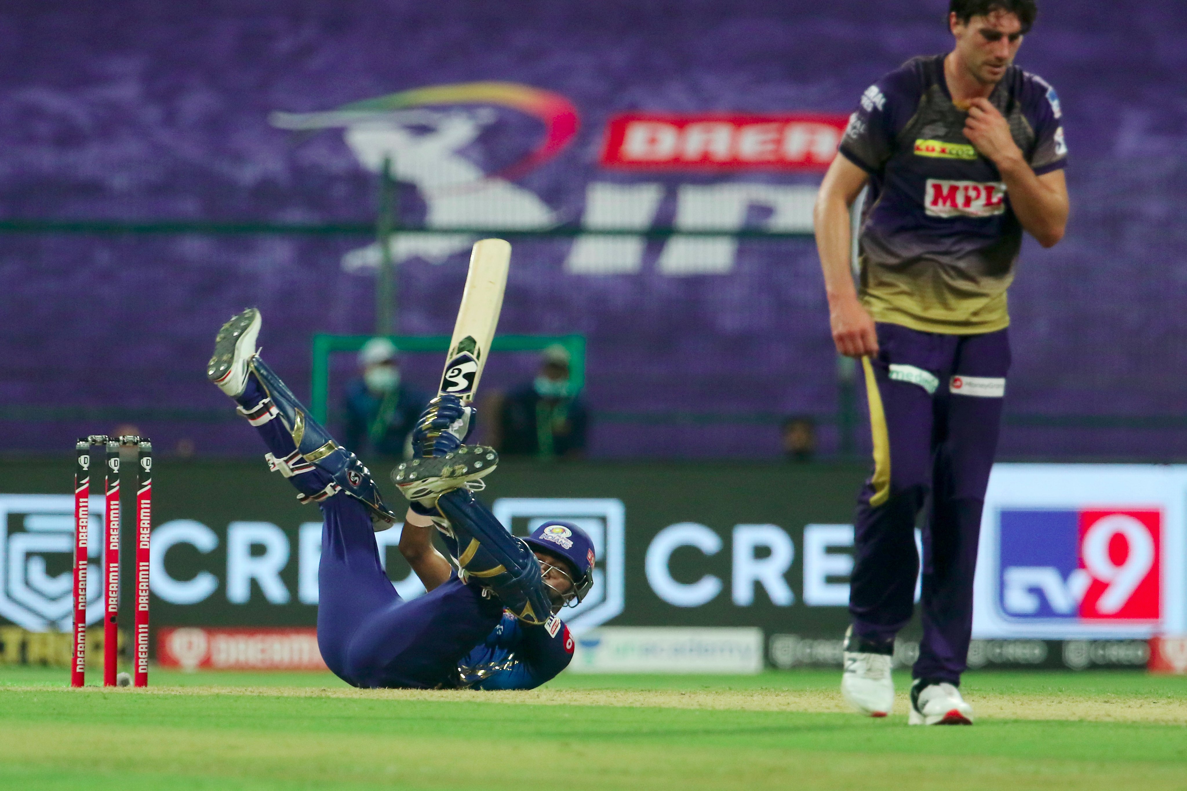 Pat Cummins had a poor outing in KKR's IPL 2020 opener | Twitter