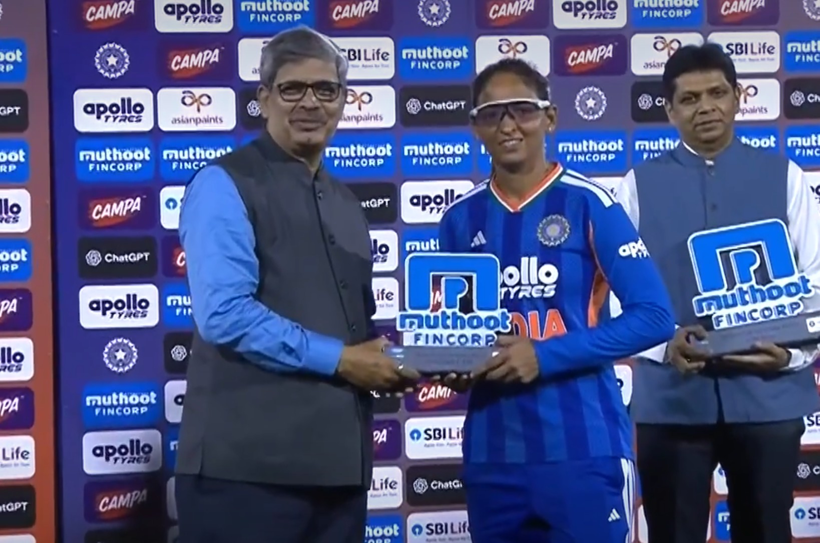 Harmanpreet Kaur won the Player of the Match for her 91* | BCCI X