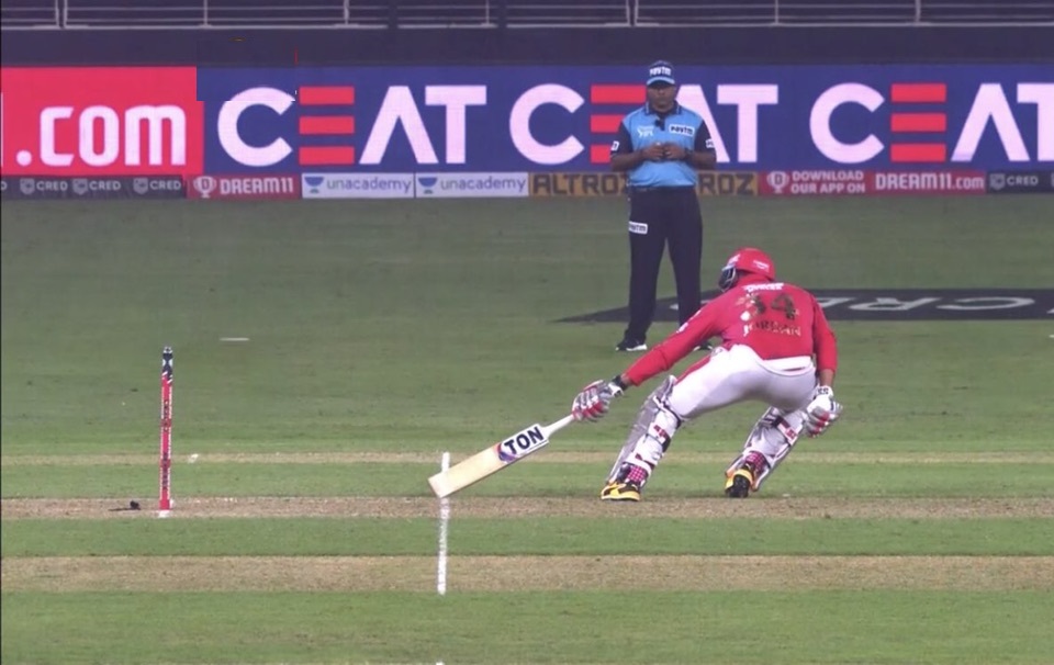 This short run call robbed KXIP of a win | Twitter