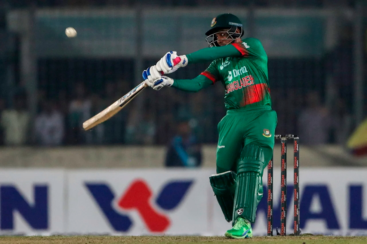 Mehidy Hasan scored 38* taking Bangladesh to win with one wicket in hand | AP