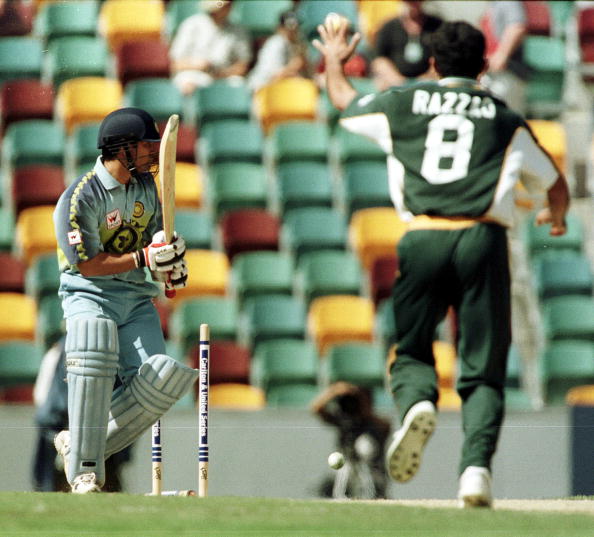 Sachin Tendulkar being dismissed by Abdul Razzaq | GETTY 