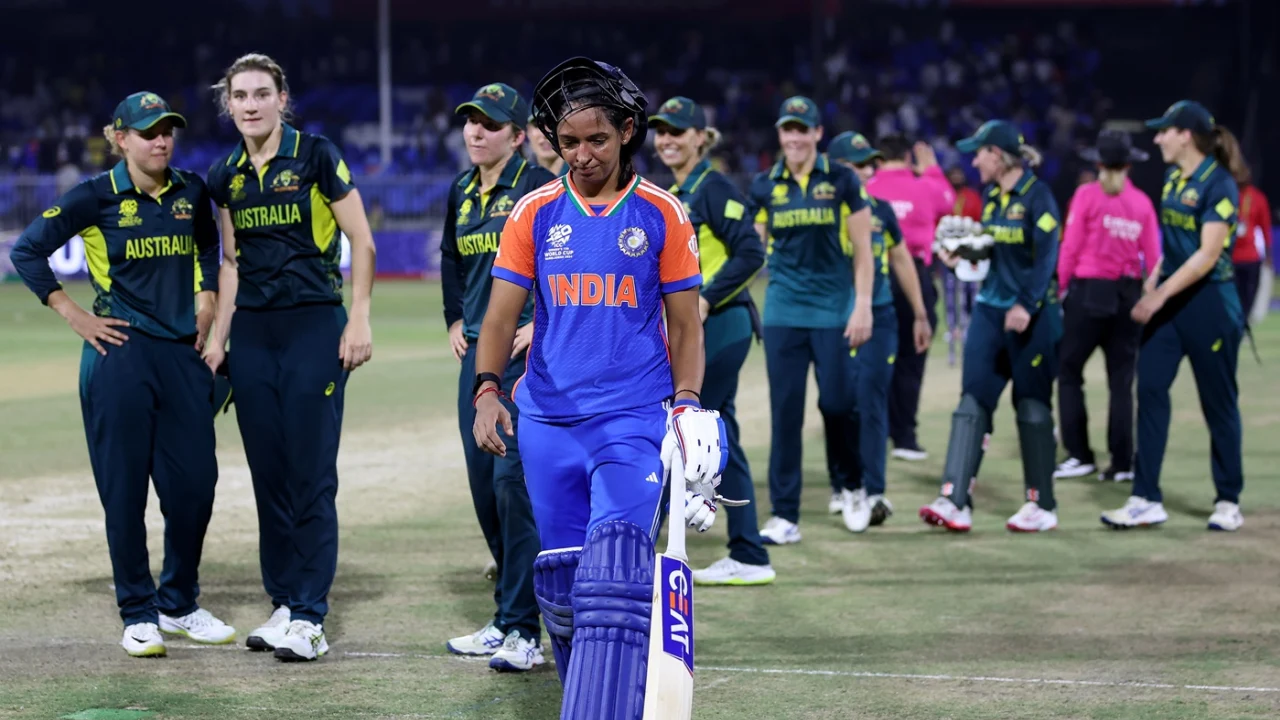 Fans question Harmanpreet Kaur’s actions in final over of India v Australia Women’s T20 World Cup match