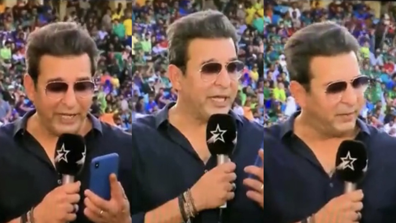 Asia Cup 2022: WATCH - Wasim Akram's furious reaction as broadcaster shows wrong playing XI for Pakistan