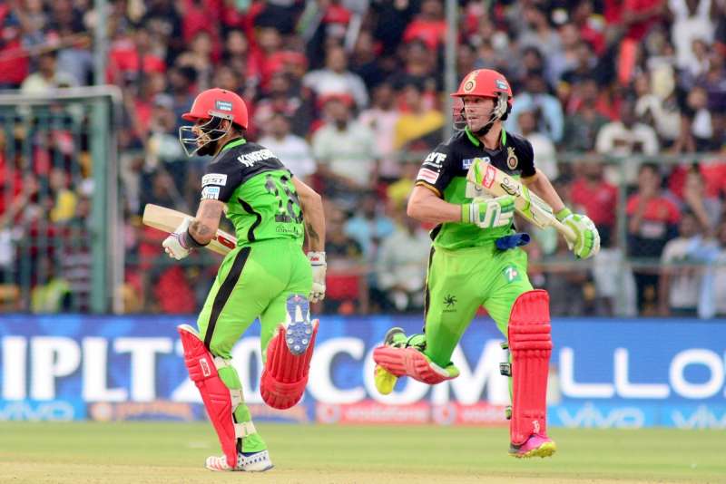 AB de Villiers and Virat Kohli will auction the jerseys, bats and gloves from this match