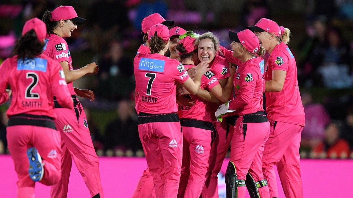 Sydney Sixers fined $25,000 by WBBL authorities after naming a player not in original squad in playing XI