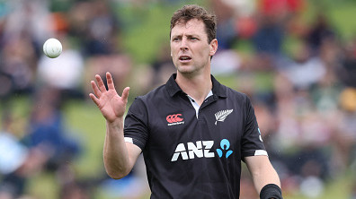 Matt Henry ruled out of Pakistan ODIs and India tour with abdominal strain, confirms NZC
