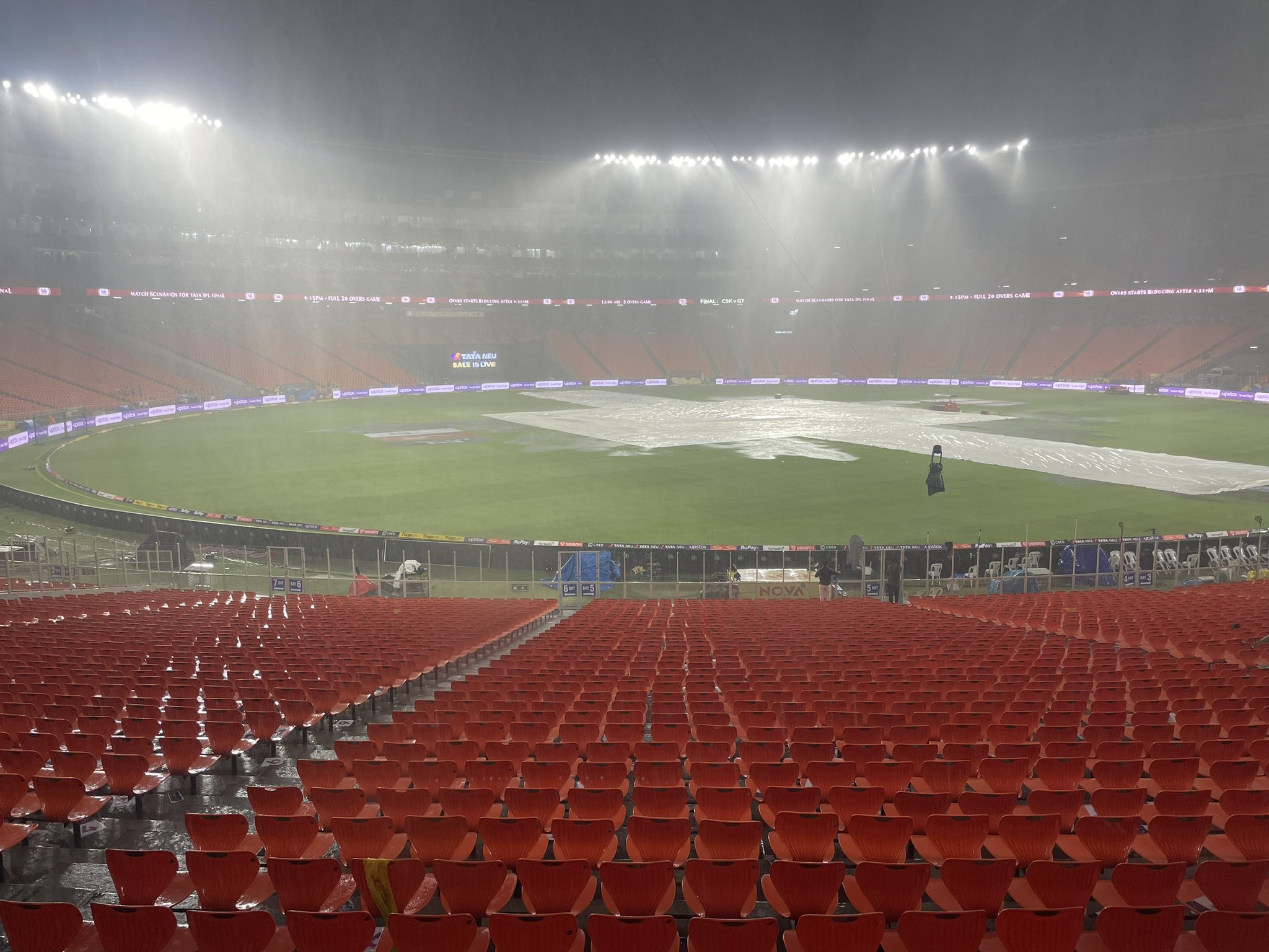 Narendra Modi stadium in downpour | Shashank Kishore Twitter