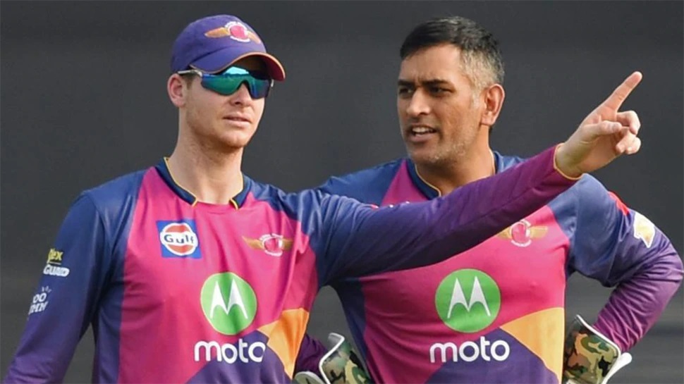 Steve Smith and MS Dhoni | BCCI