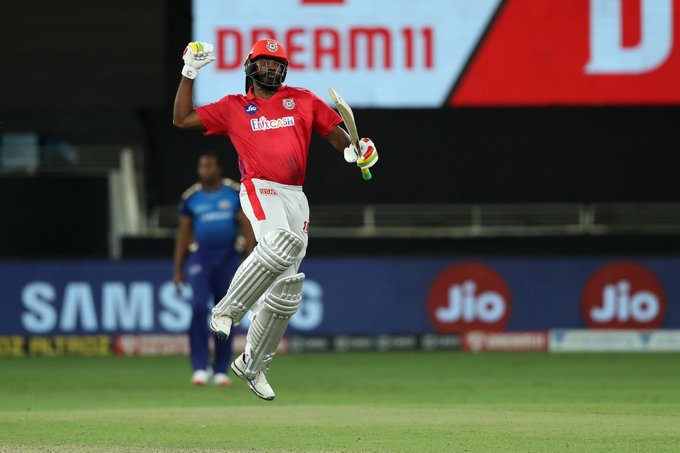 Chris Gayle played a key role in KXIP winning the second Super-Over | Twitter/KXIP