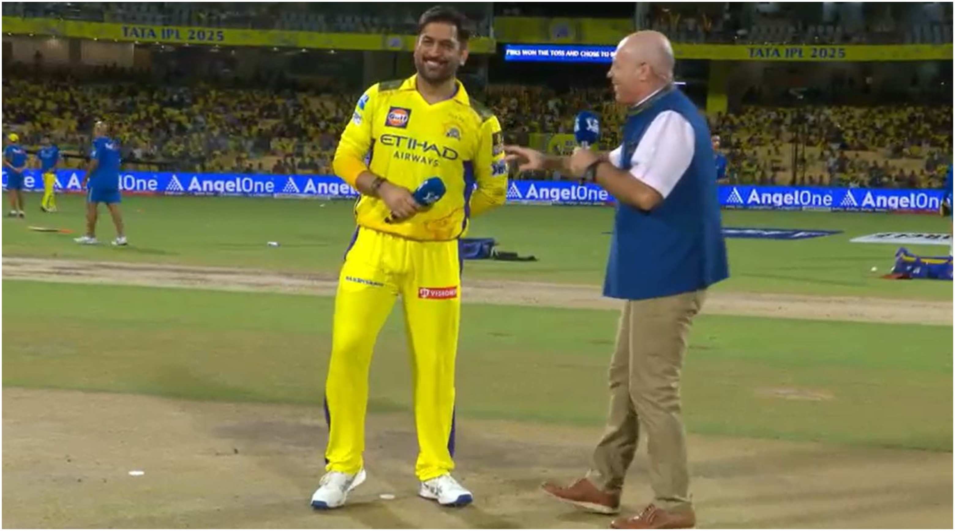 MS Dhoni and Danny Morrison | Screengrab