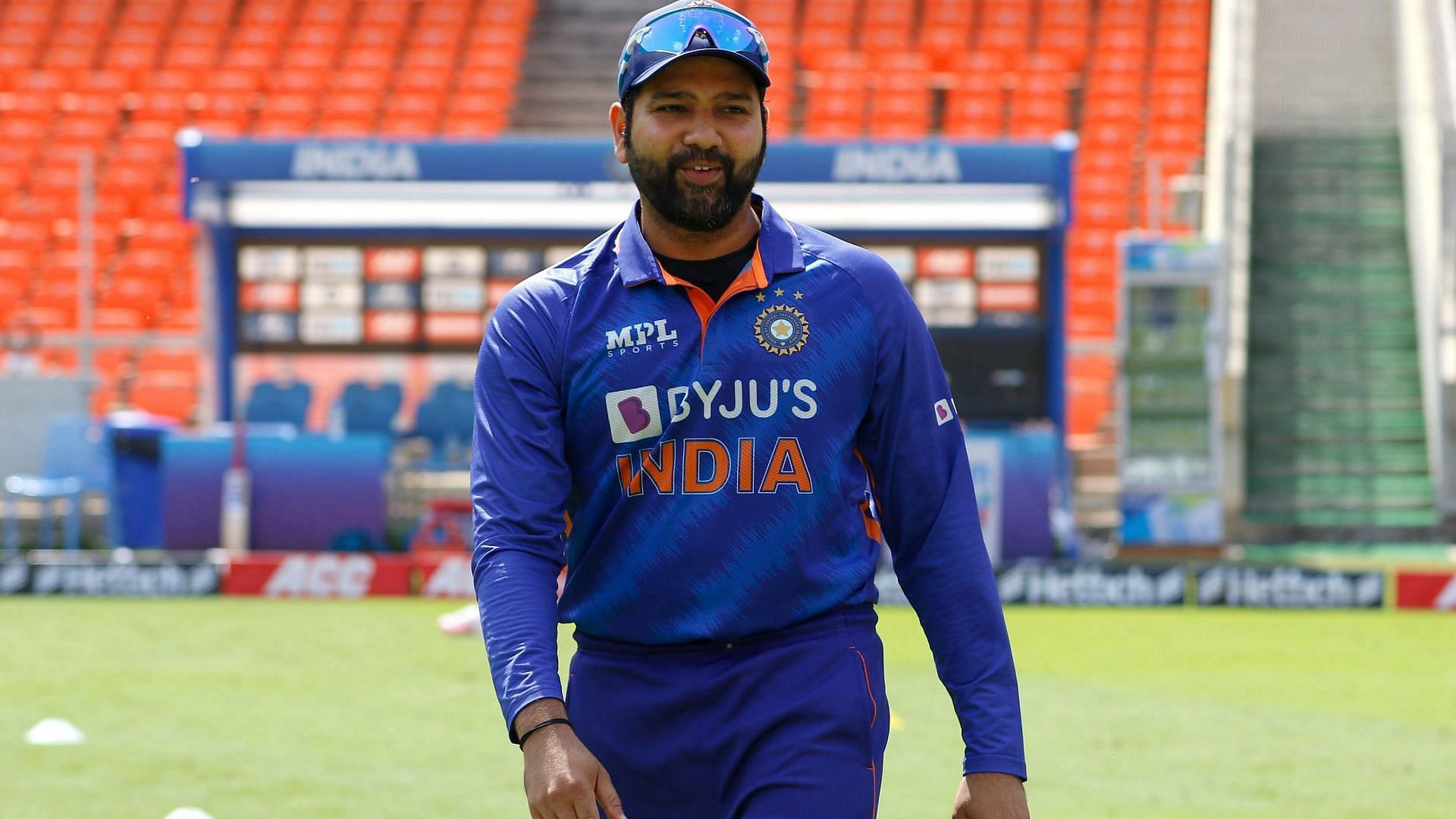 IND v SL 2022: Rohit on the verge of creating magnificent T20I world record; needs 19 runs to break this record of Kohli