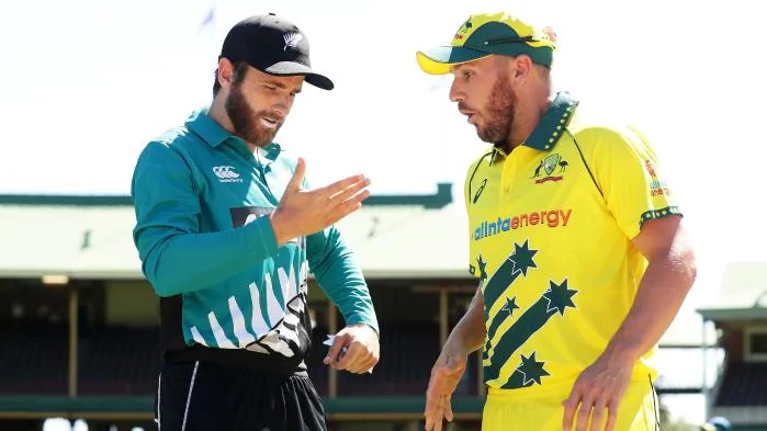 Williamson and Finch react after shaking hands during toss at the SCG ODI | Getty