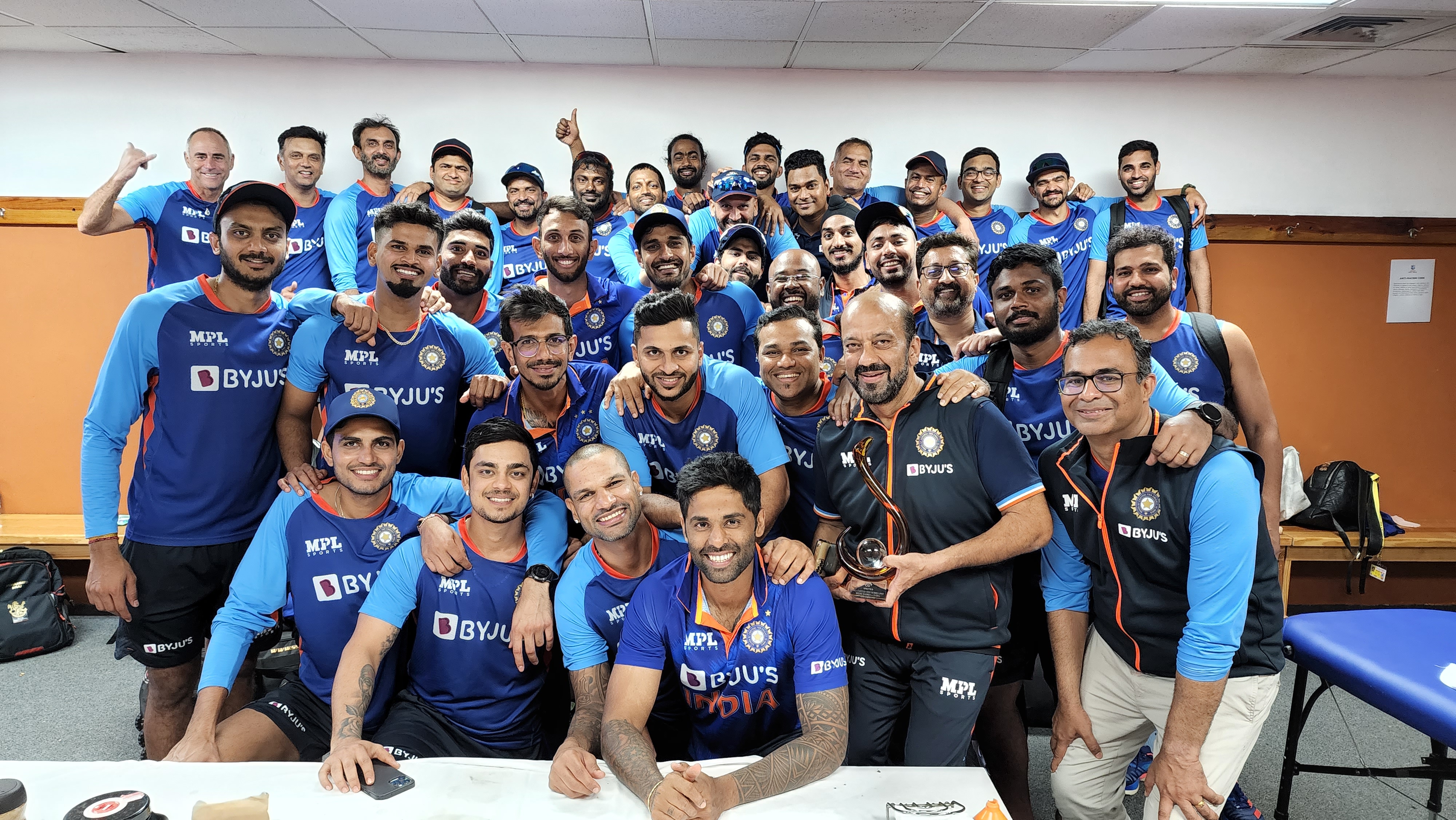 Victorious Indian team in dressing room | BCCI