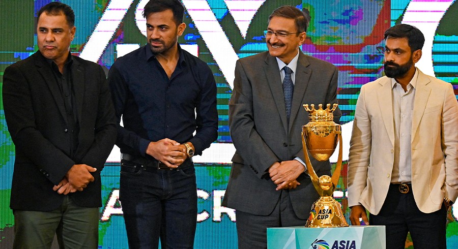 PCB chief Zaka Ashraf with Asia Cup 2023 trophy | PCB