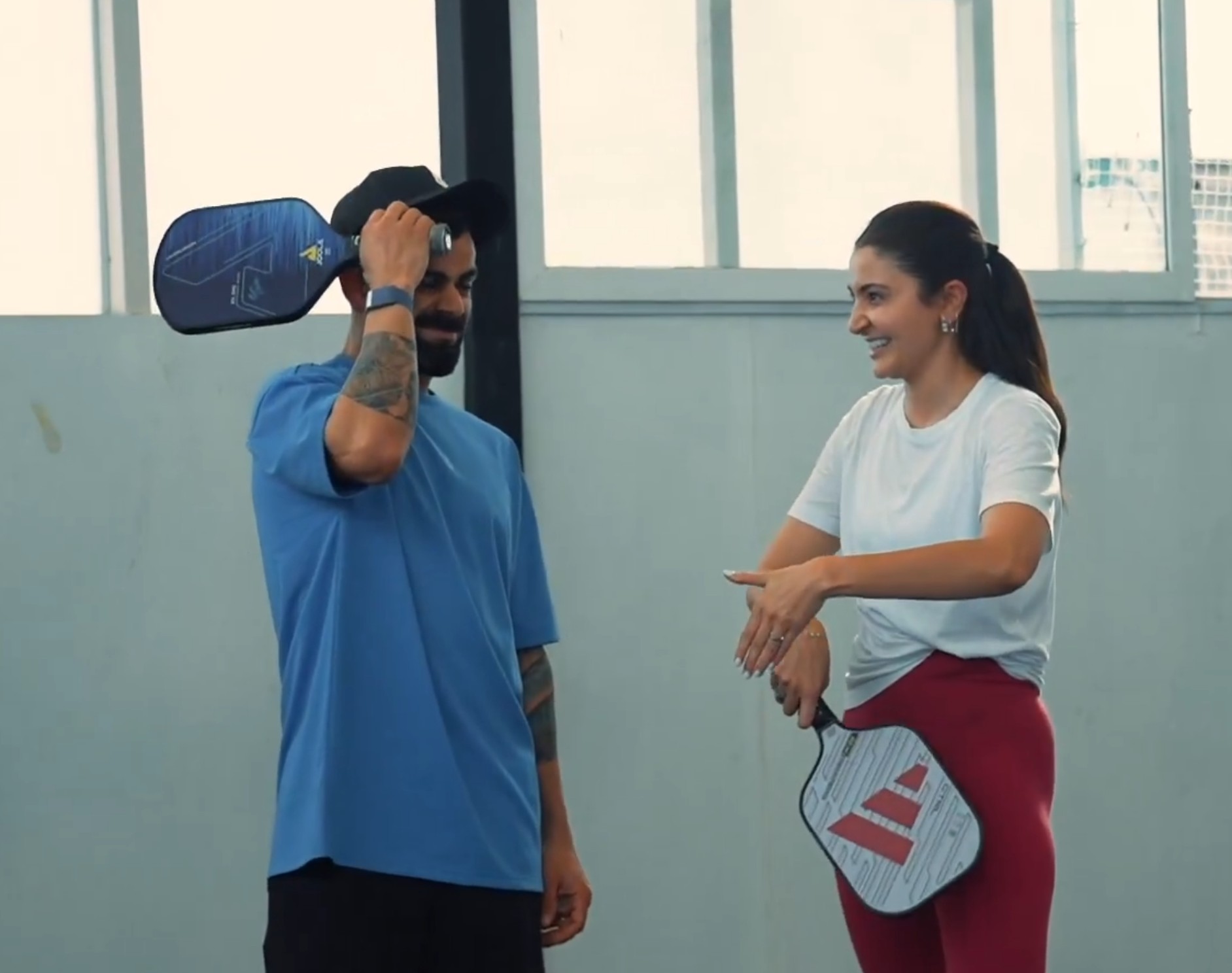 Virat Kohli and Anushka Sharma arguing in mid-match | RCB X