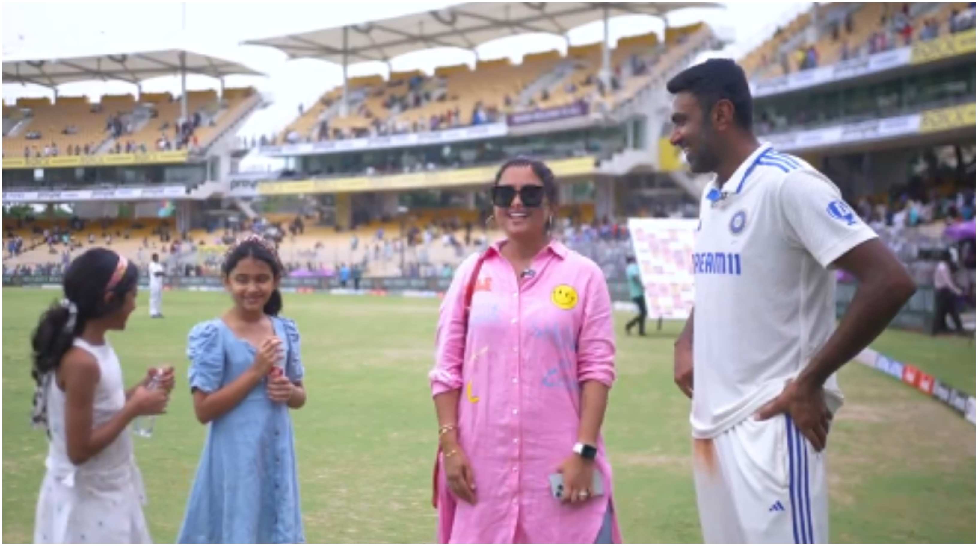 Ashwin with his wife and daughters at Chepauk | BCCI