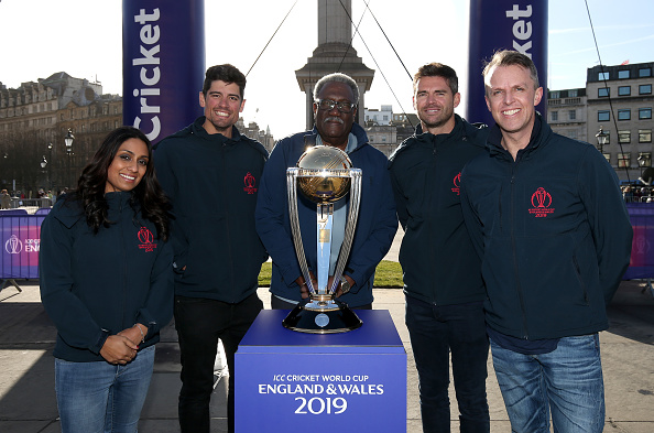 Clive Lloyd along with English cricketers at an event marking 100 days for the World Cup 2019 | Getty