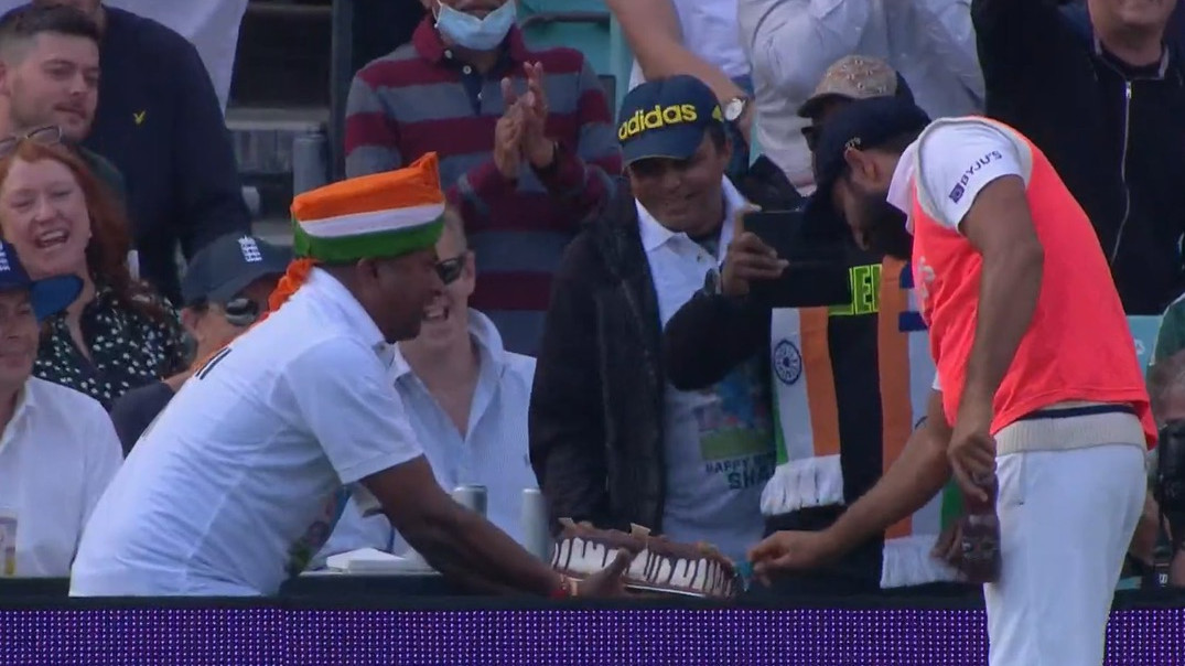 ENG v IND 2021: WATCH- Mohammad Shami cuts a cake brought by a fan at Oval to celebrate his birthday