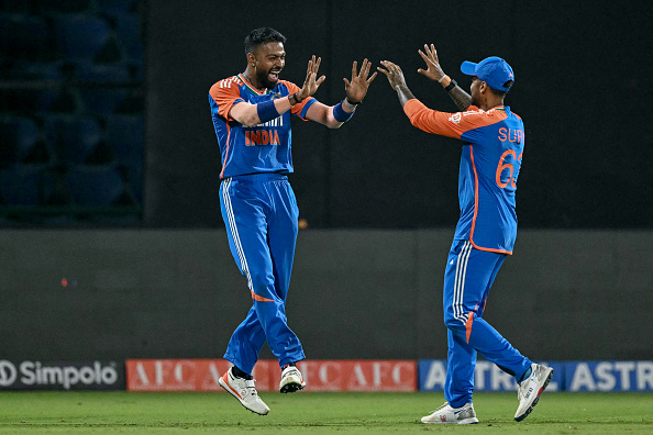 Hardik Pandya celebrates after taking a brilliant catch | Getty