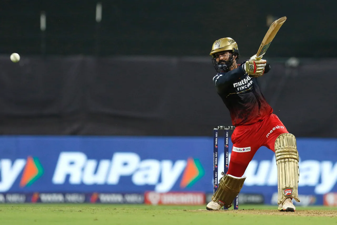 Dinesh Karthik has 274 runs in 12 matches for RCB at strike rate of 200 | BCCI-IPL
