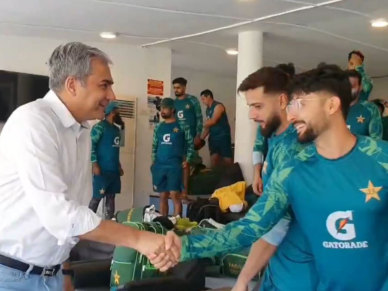 Mohsin Naqvi met Pakistan team in Lahore | PCB