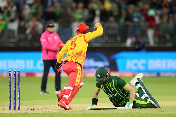 Shaheen Afridi gets run out as Zimbabwe wins by one run | Getty