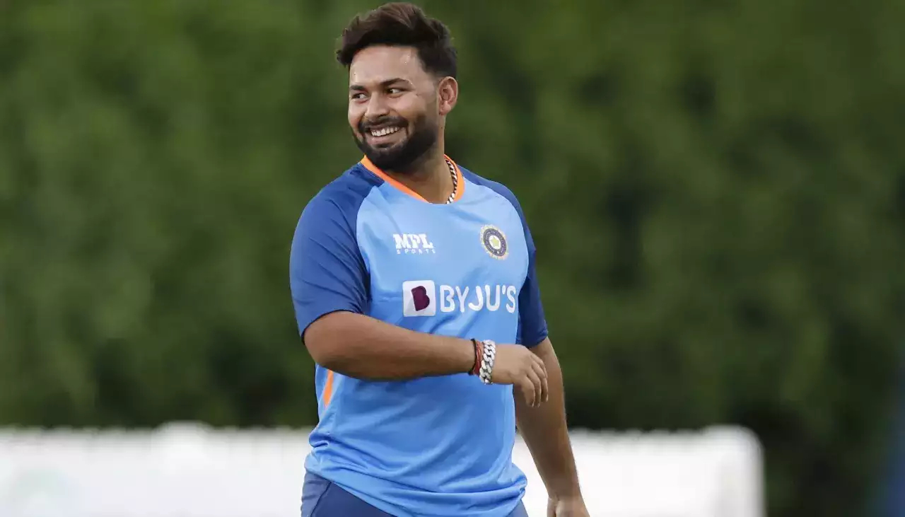 Estimated time for Rishabh Pant's return to field is 4-6 months, as per medical experts | Twitter