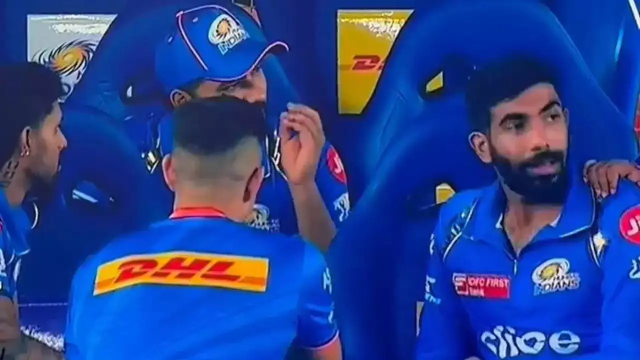 Bumrah and Rohit were in an animated chat in MI dugout after loss to GT | X