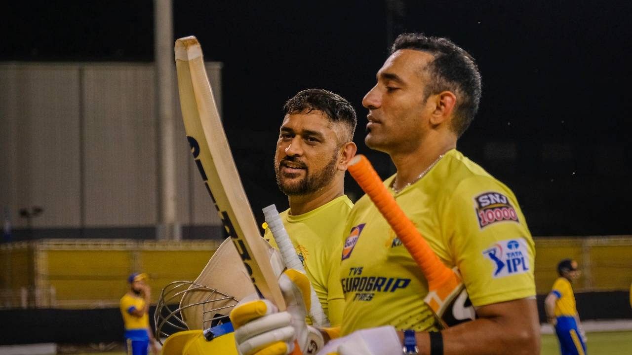 MS Dhoni and Robin Uthappa | CSK Twitter