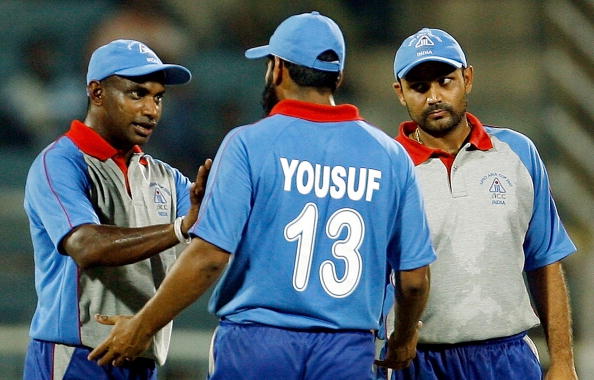 Sanath Jayasuriya(L) Mohammad Yusuf(C) and Virender Sehwag during Afro Asia cup 2007 | Getty