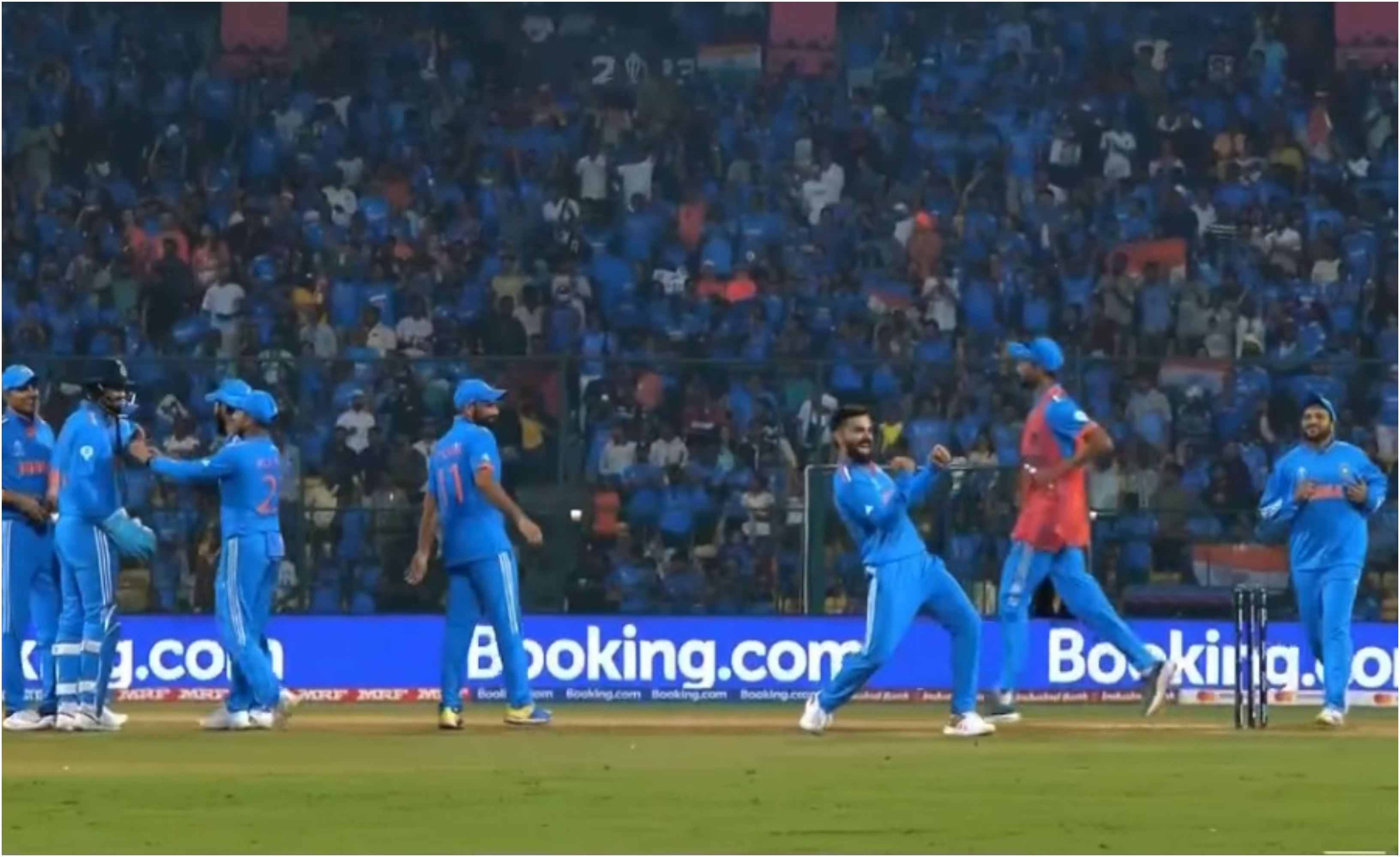 Virat Kohli celebrates his maiden World Cup wicket | HotStar