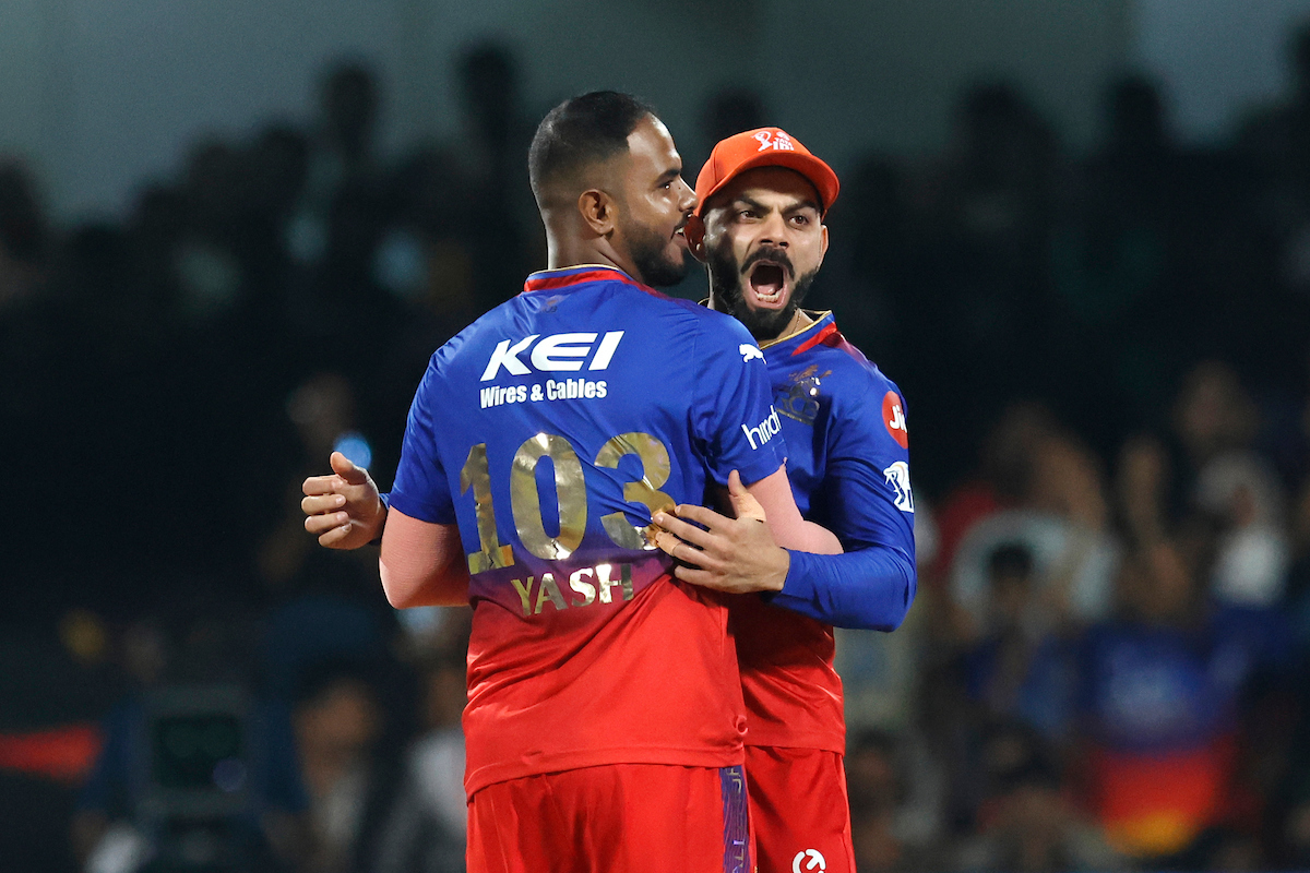 Yash Dayal and Virat Kohli for RCB | BCCI-IPL