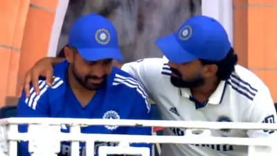 The viral photo of Karun and KL Rahul that turned out to be fake | X
