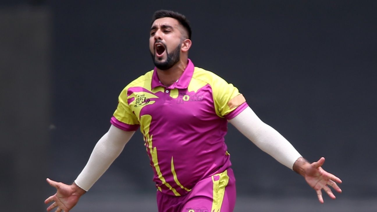 Shamsi picked important wickets of Kuhn and Marais | Twitter