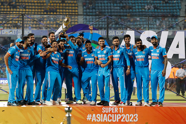 Indian players posing with the Asia Cup trophy | Getty