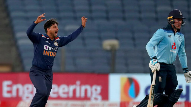  Indian spinners gave away 156 runs in 16 overs against England | AP