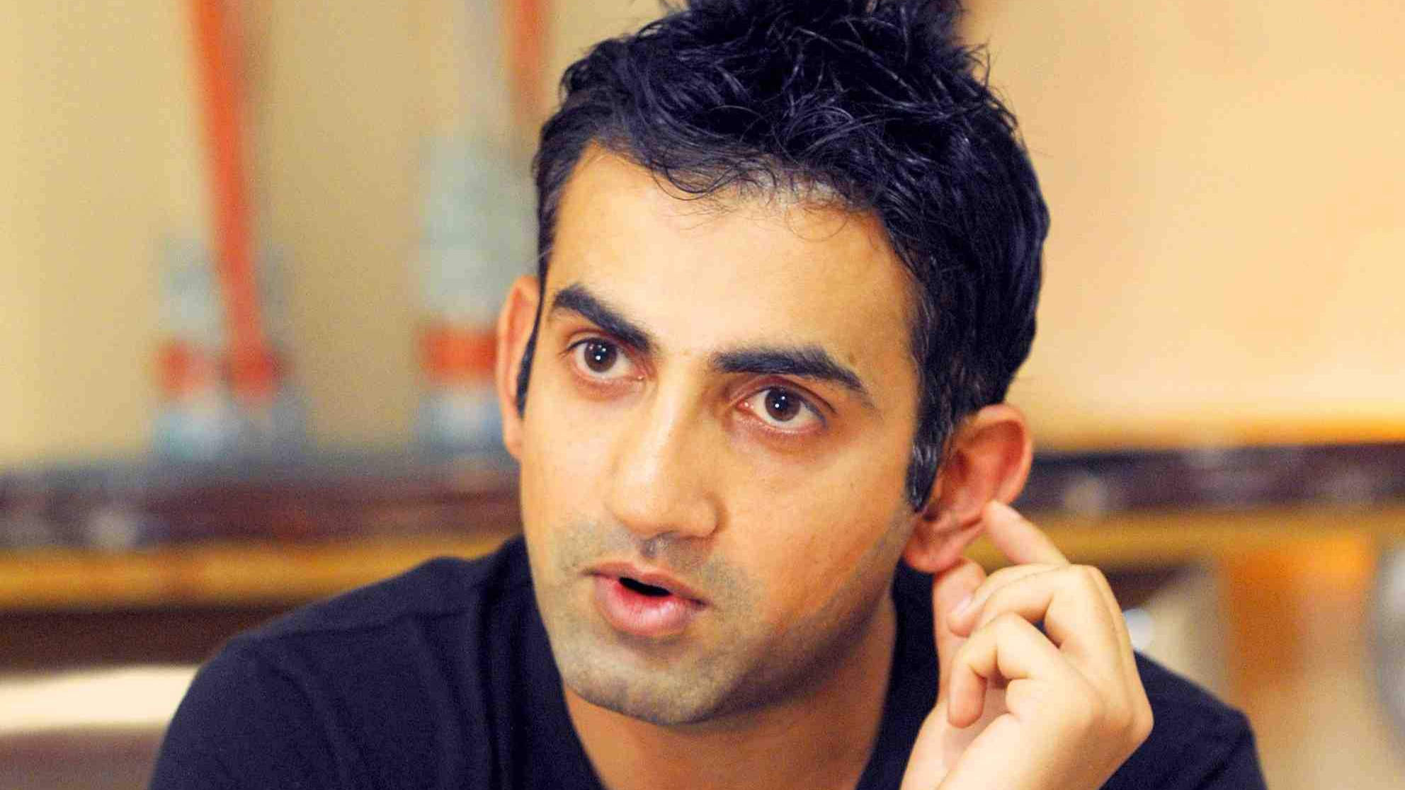 gautam-gambhir-extends-helping-hand-to-a-five-year-old-child