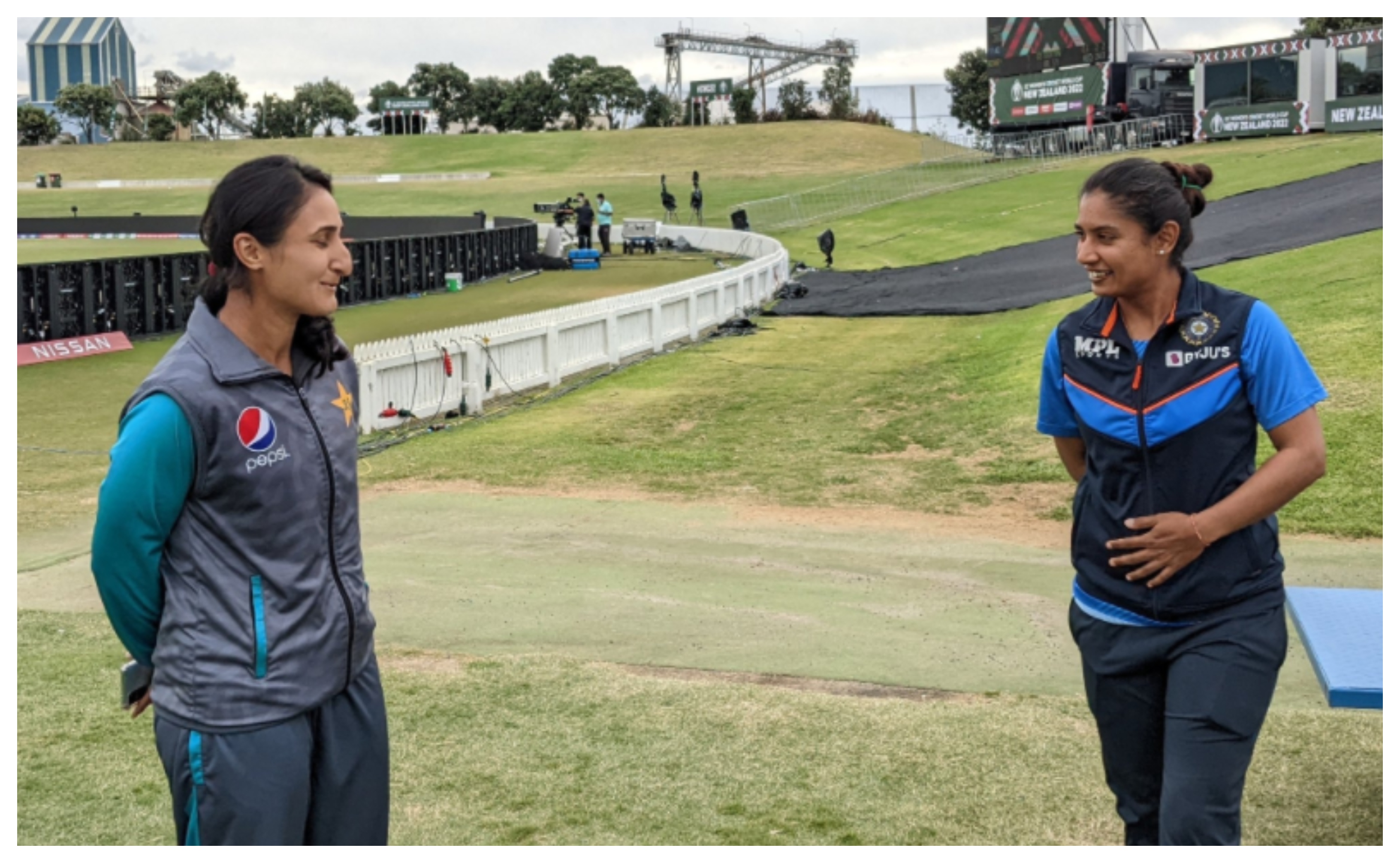 Mithali Raj and  Bismah Maroof | PCB/Twitter