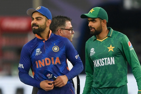 Virat Kohli and Babar Azam during the 2021 T20 World Cup | Getty