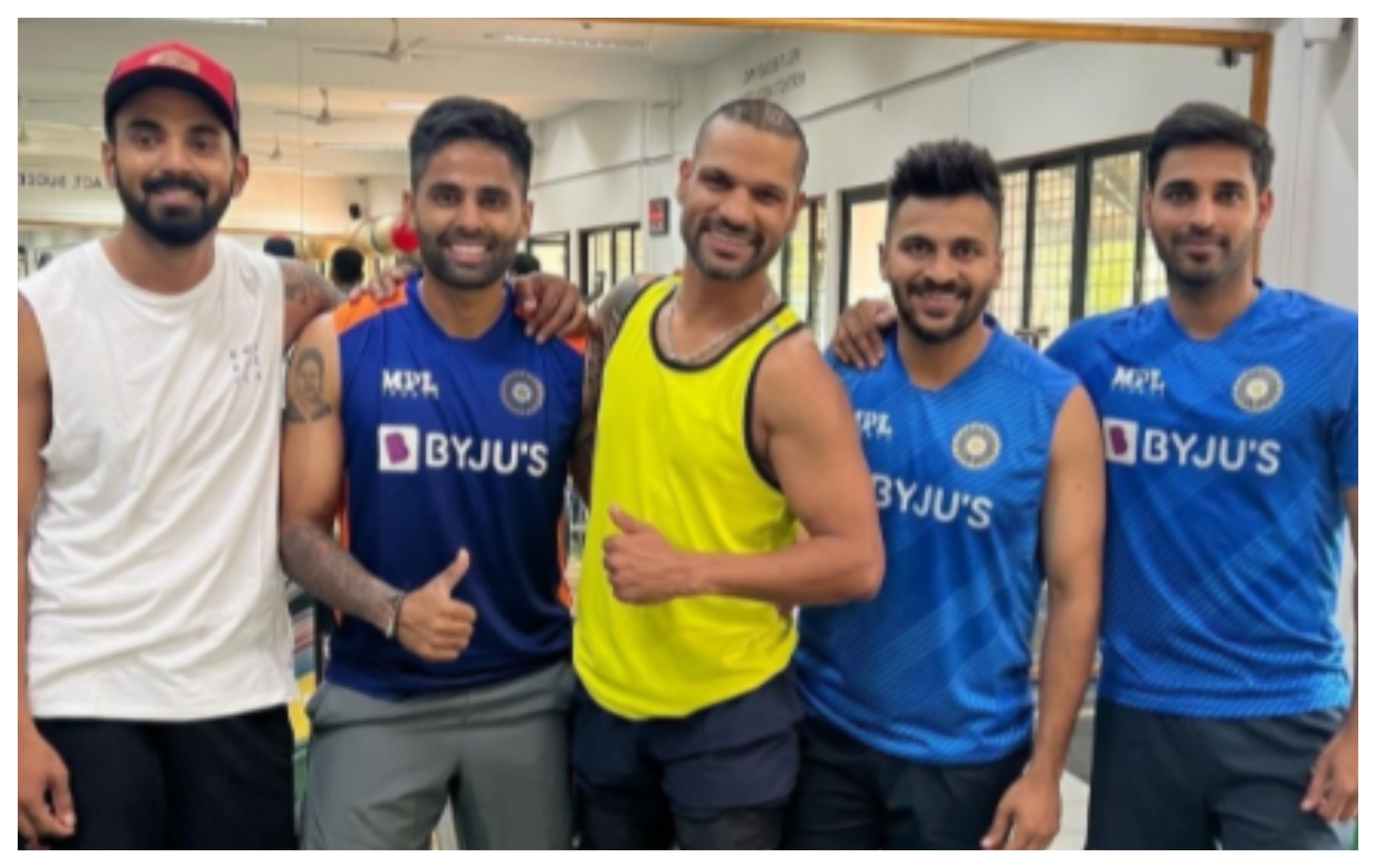 KL Rahul shared a picture with India teammates at NCA | @klrahul11/Twitter