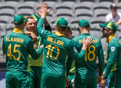Yeah, South Africa are a different beast when Steyn's around | AFP 