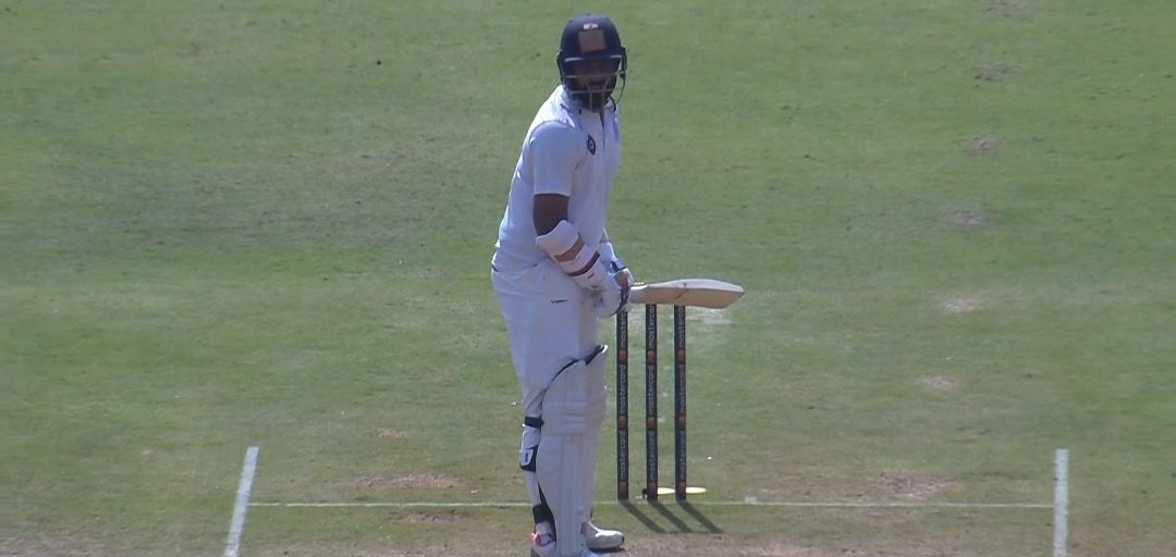 Hanuma Vihari batting left-handed vs MP | BCCI