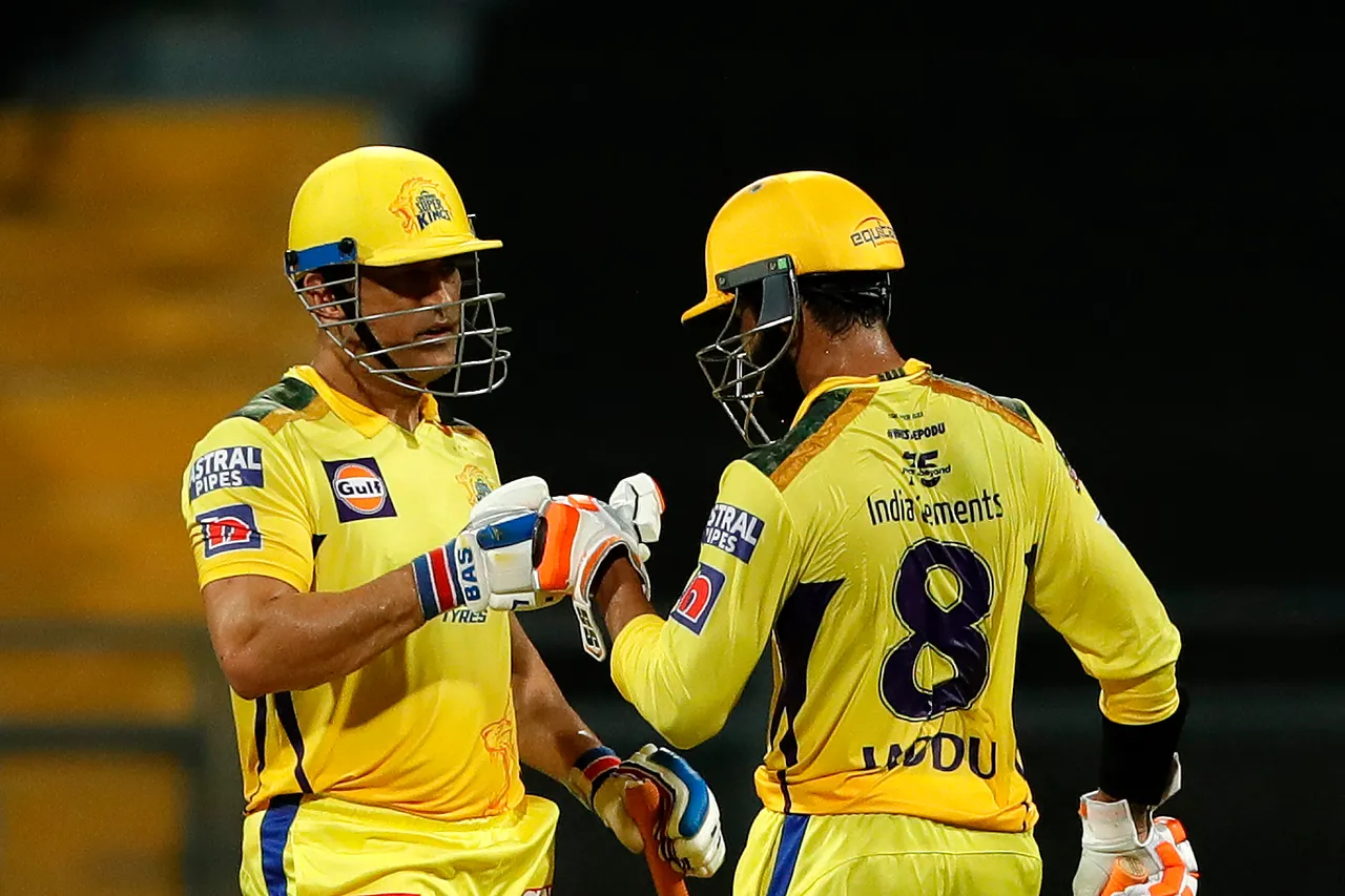 MS Dhoni hit a fifty and Jadeja contributed to CSK's 131/5 | IPL